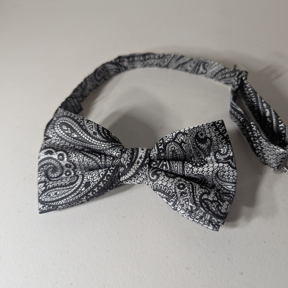 Stacy Adams Black Gray Paisley Bow Tie Adjustable Pre-Tied Formal Wedding Prom